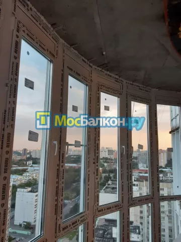 Панорамное остекление заказать под ключ по выгодной цене в Чехове от компании МосБалкон
