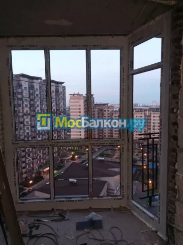 Панорамное остекление заказать под ключ по выгодной цене в Чехове от компании МосБалкон
