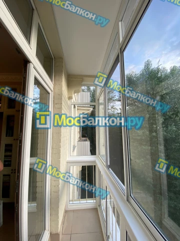 Панорамное остекление заказать под ключ по выгодной цене в Чехове от компании МосБалкон